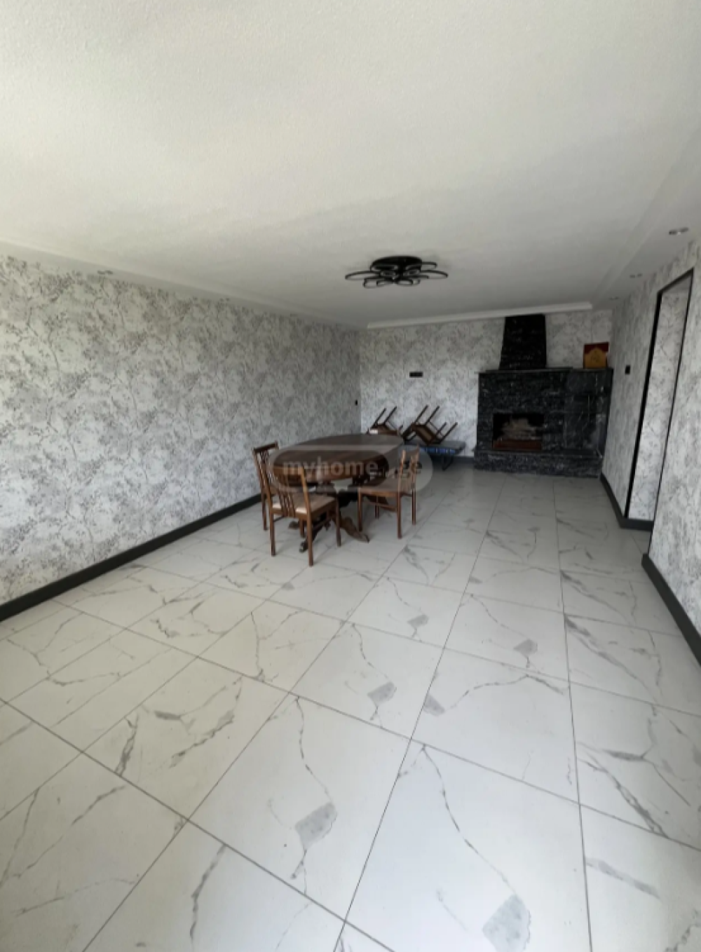 იყიდება 5 ოთახიანი აგარაკი მცხეთის მუნიციპალიტეტში